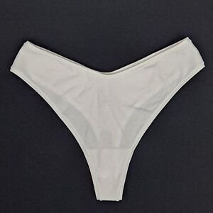 Skims ladies thong NWT